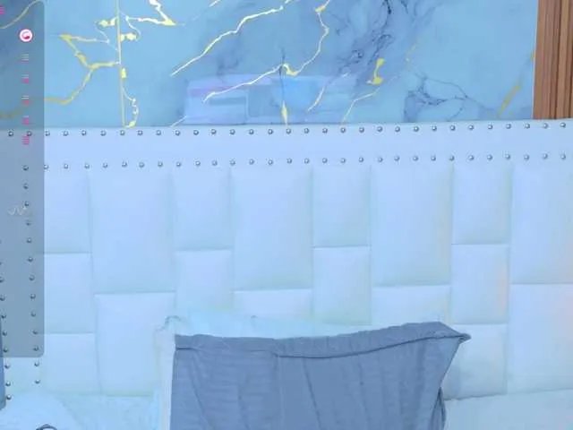 innocenthazel on BongaCams 