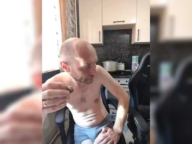 Innokentiy449 on BongaCams 