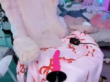 littleflufflepuff on Chaturbate 