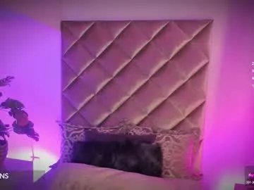 malaia_hills on Chaturbate 