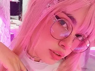 MaddyeWaves on Streamate 