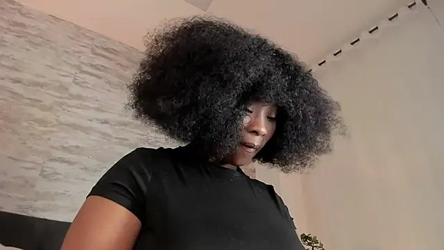 Anneth__M on StripChat 