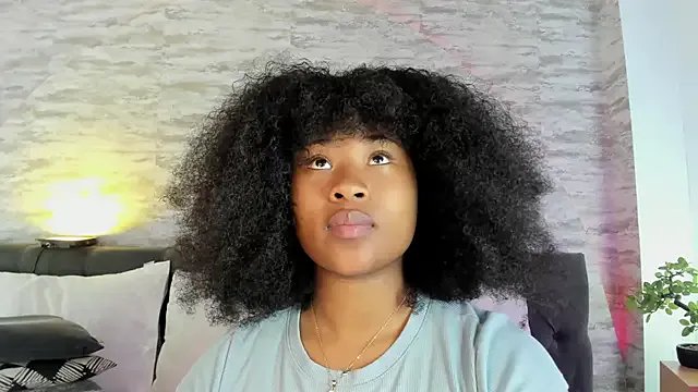 Anneth__M on StripChat 