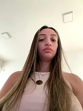 BelleLouiseVp on StripChat 