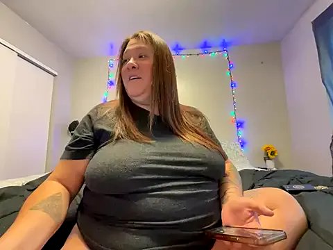 JizzyJazzunleashed on StripChat 