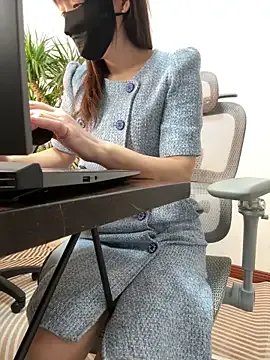 Lilith_rose66 on StripChat 