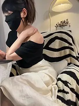 Lilith_rose66 on StripChat 