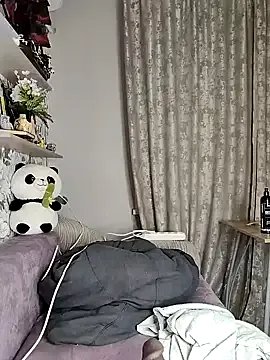 Lola_Hale on StripChat 